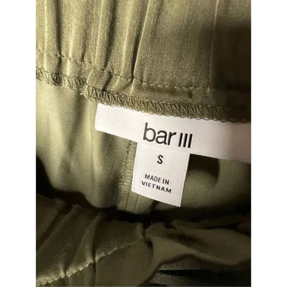 Bar III forest green paper bag pants Size Small - Picture 5 of 6